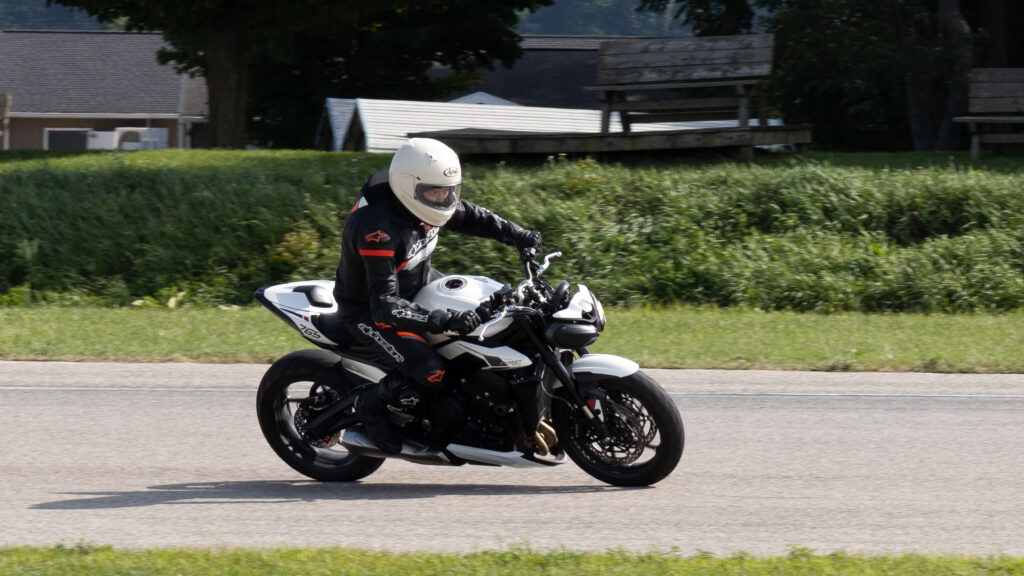 Motoworks Trackday2023 Gingerman raceway 20thAnniversary solo side